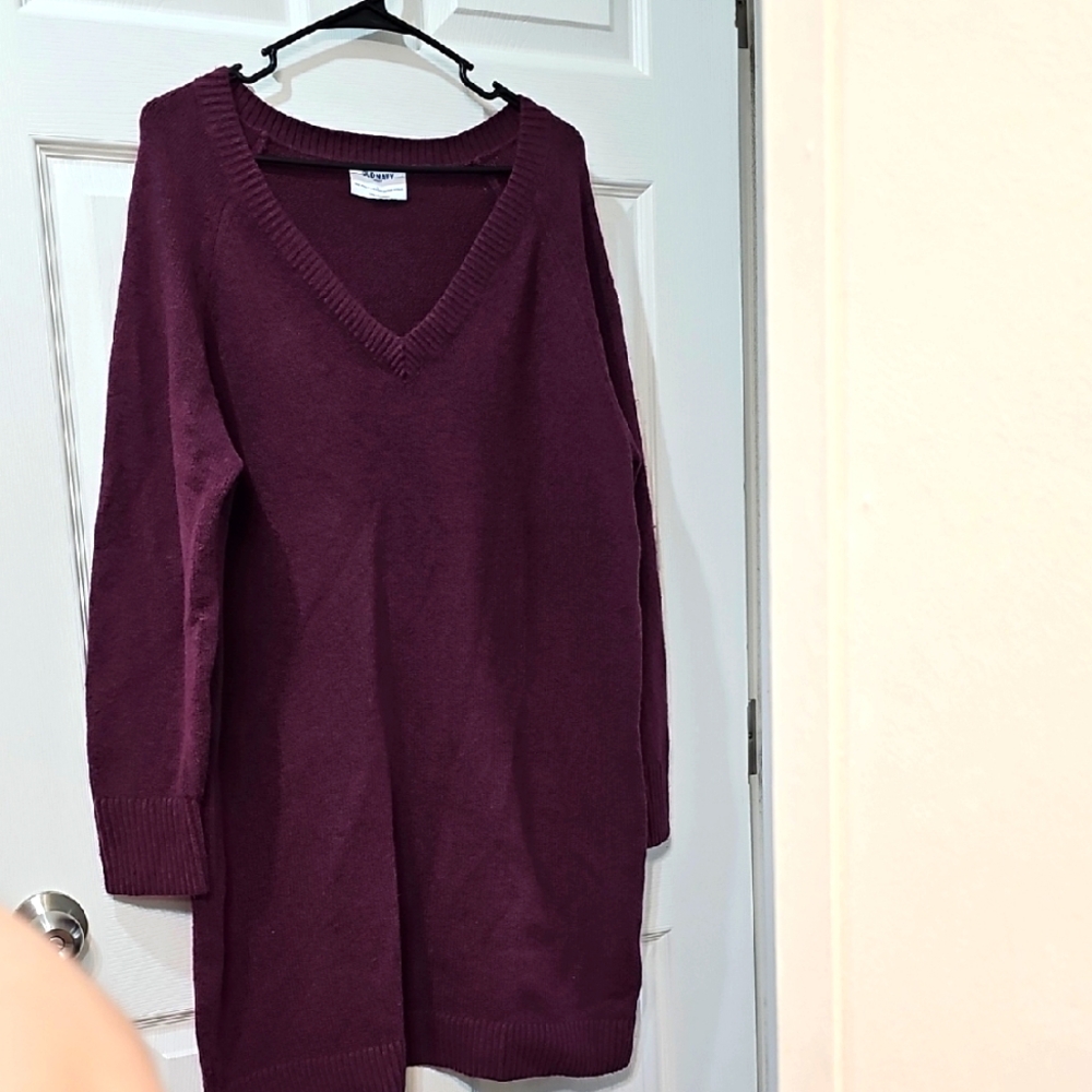 NWOT Old Navy Maroon V-Neck Sweater Dress, Large